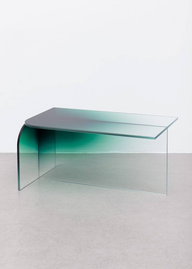 shaping_colour_2016_low_table