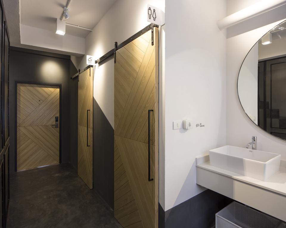 Bed One Block Hostel Design - bathrooms